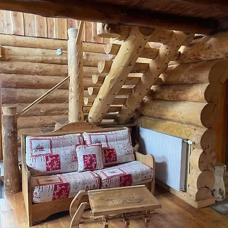 Le Royal Nathalie Mn La Rouge Dağ evi *