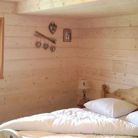 Le Royal Nathalie Mn La Rouge