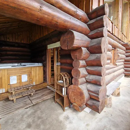 Le Royal Nathalie Mn La Rouge *