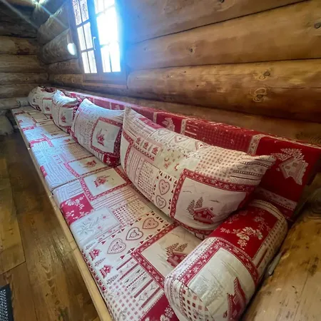 Le Royal Nathalie Mn La Rouge Chalet