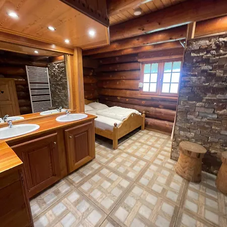 Chalet Le Royal Nathalie Mn La Rouge