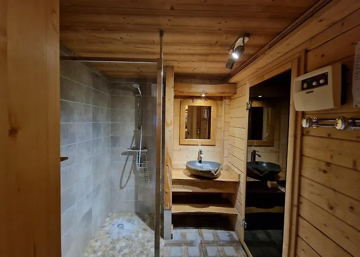 Le Royal Nathalie Mn La Rouge 샬레 *